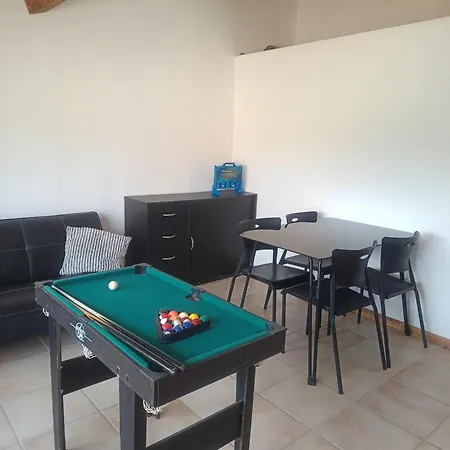 Сasa de vacaciones Maison De Village En Pierre Confort Familial