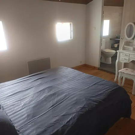 度假居 Maison De Village En Pierre Confort Familial *